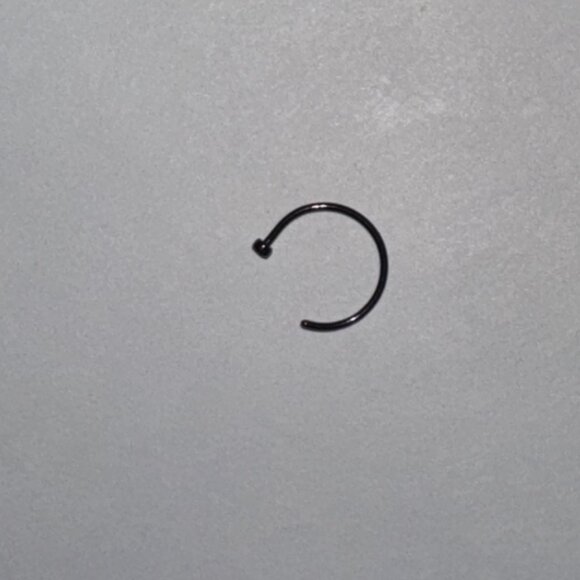 Black 5/16 20 Gauge Titanium Plated Hoop Nose Ring - Picture 2 of 4